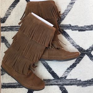 Minnetonka Fringe Boots